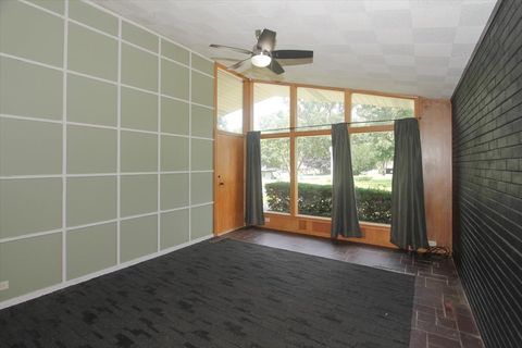 Tiny photo for 701 W Stearns Road, Bartlett, IL 60103 (MLS # 12437061)