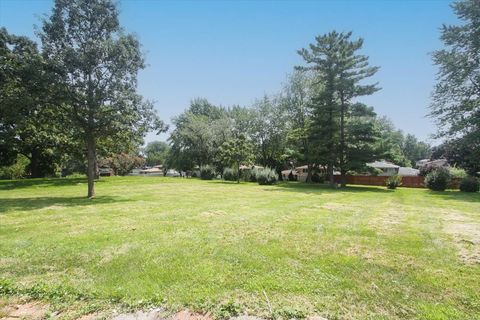 Tiny photo for 701 W Stearns Road, Bartlett, IL 60103 (MLS # 12437061)