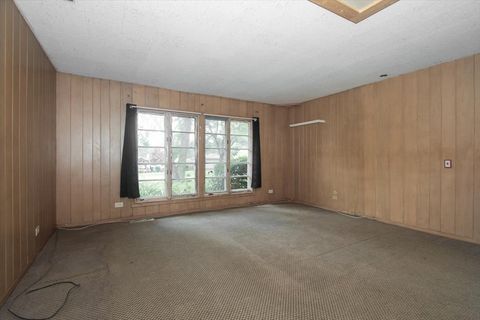 Tiny photo for 701 W Stearns Road, Bartlett, IL 60103 (MLS # 12437061)