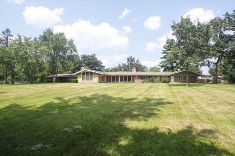 Tiny photo for 701 W Stearns Road, Bartlett, IL 60103 (MLS # 12437061)