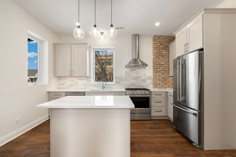 Tiny photo for 3354 N Whipple Street #2R, Chicago, IL 60618 (MLS # 12586625)