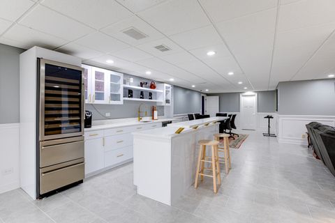 Tiny photo for 1N424 Indian Knoll Road, West Chicago, IL 60185 (MLS # 11895602)