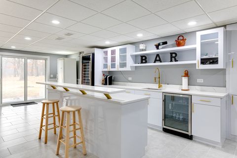 Tiny photo for 1N424 Indian Knoll Road, West Chicago, IL 60185 (MLS # 11895602)