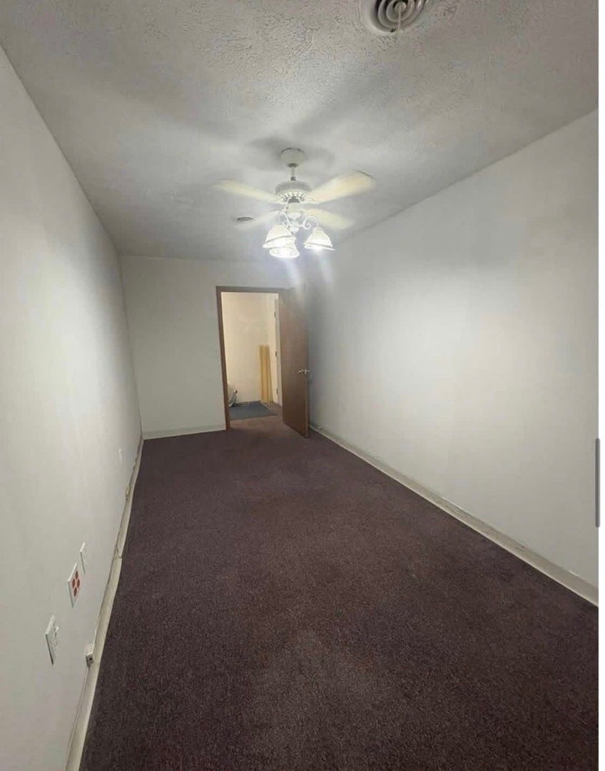 110 W Market Street