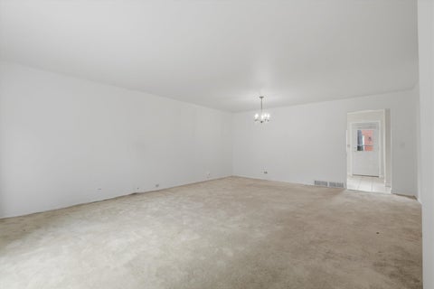 Tiny photo for 1155 Peterson Avenue #B, Park Ridge, IL 60068 (MLS # 12667747)