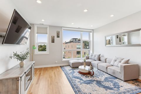 Tiny photo for 1631 S Carpenter Street #3, Chicago, IL 60608 (MLS # 12573912)