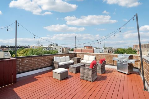 Tiny photo for 1631 S Carpenter Street #3, Chicago, IL 60608 (MLS # 12573912)