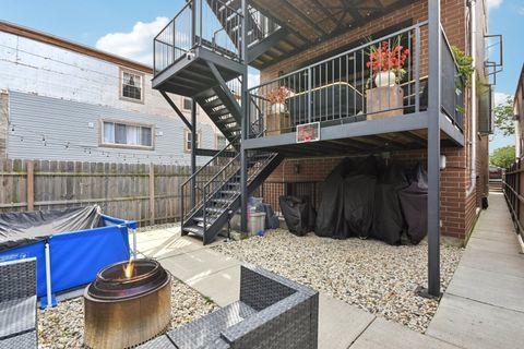 Tiny photo for 1631 S Carpenter Street #3, Chicago, IL 60608 (MLS # 12573912)