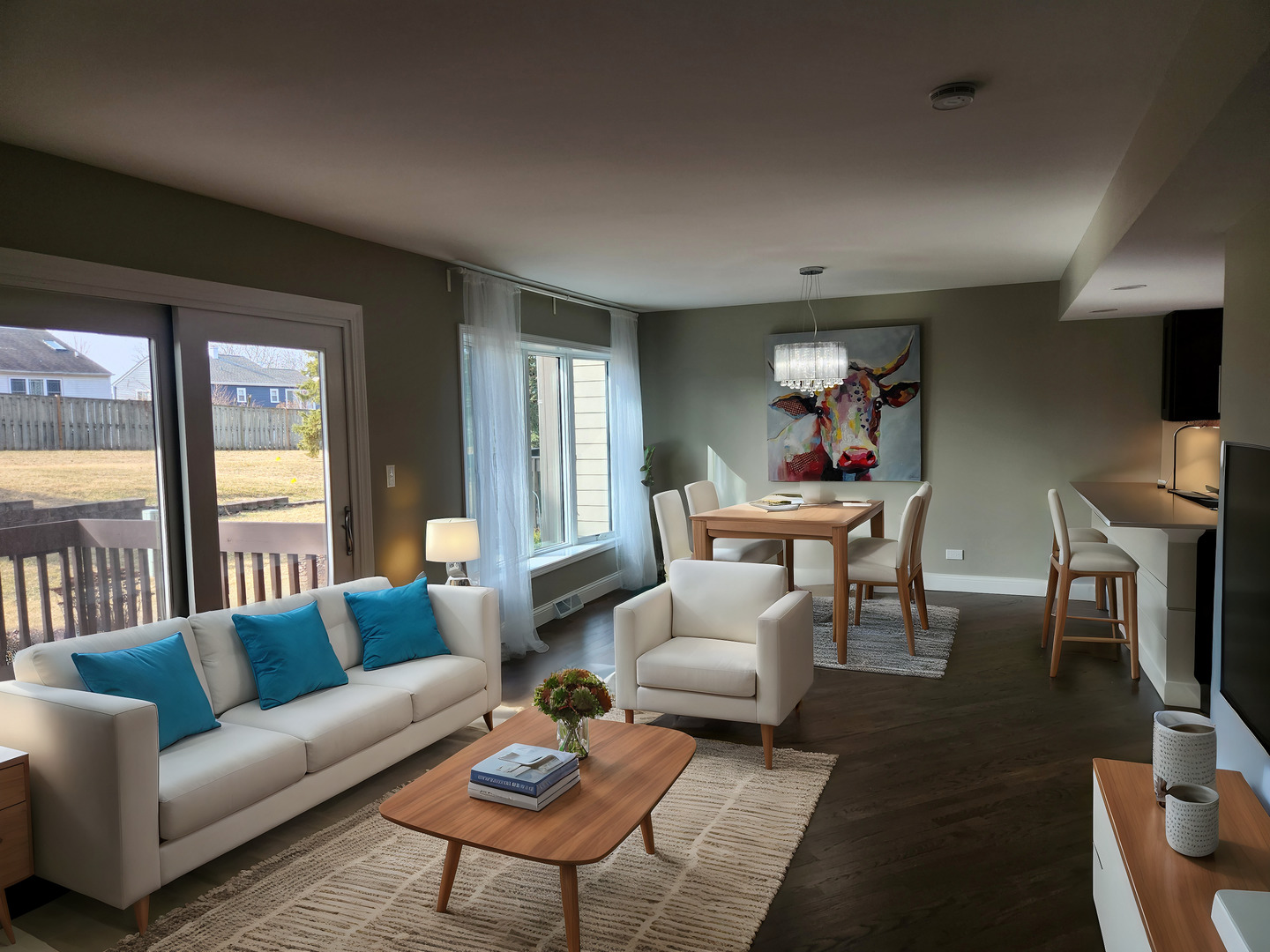 1835 Golf View Drive