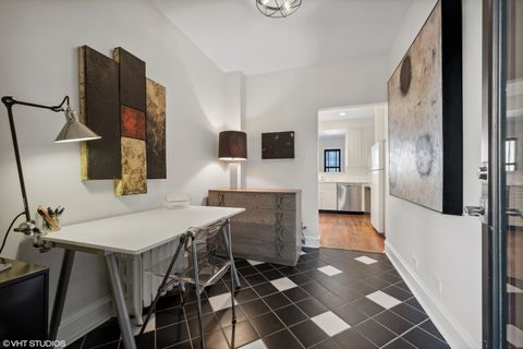 Tiny photo for 7649 N Eastlake Terrace #2F, Chicago, IL 60626 (MLS # 12538129)