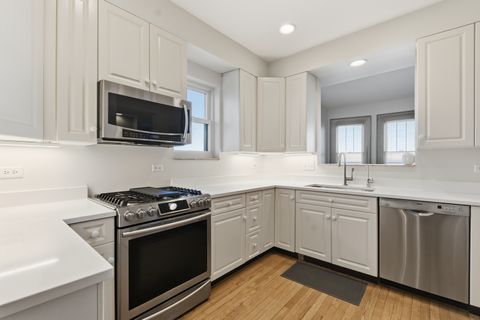 Tiny photo for 7649 N Eastlake Terrace #2F, Chicago, IL 60626 (MLS # 12538129)