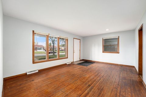 Tiny photo for 405 Clyde Avenue, Calumet City, IL 60409 (MLS # 12546322)