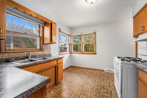 Tiny photo for 405 Clyde Avenue, Calumet City, IL 60409 (MLS # 12546322)