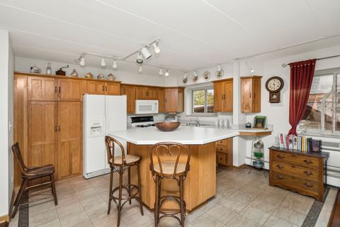 Tiny photo for 224 S OAK PARK Avenue #4B, Oak Park, IL 60302 (MLS # 12564337)