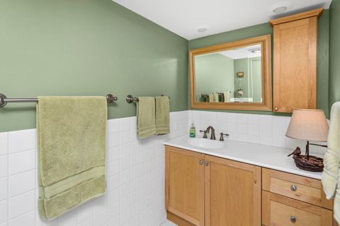 Tiny photo for 224 S OAK PARK Avenue #4B, Oak Park, IL 60302 (MLS # 12564337)