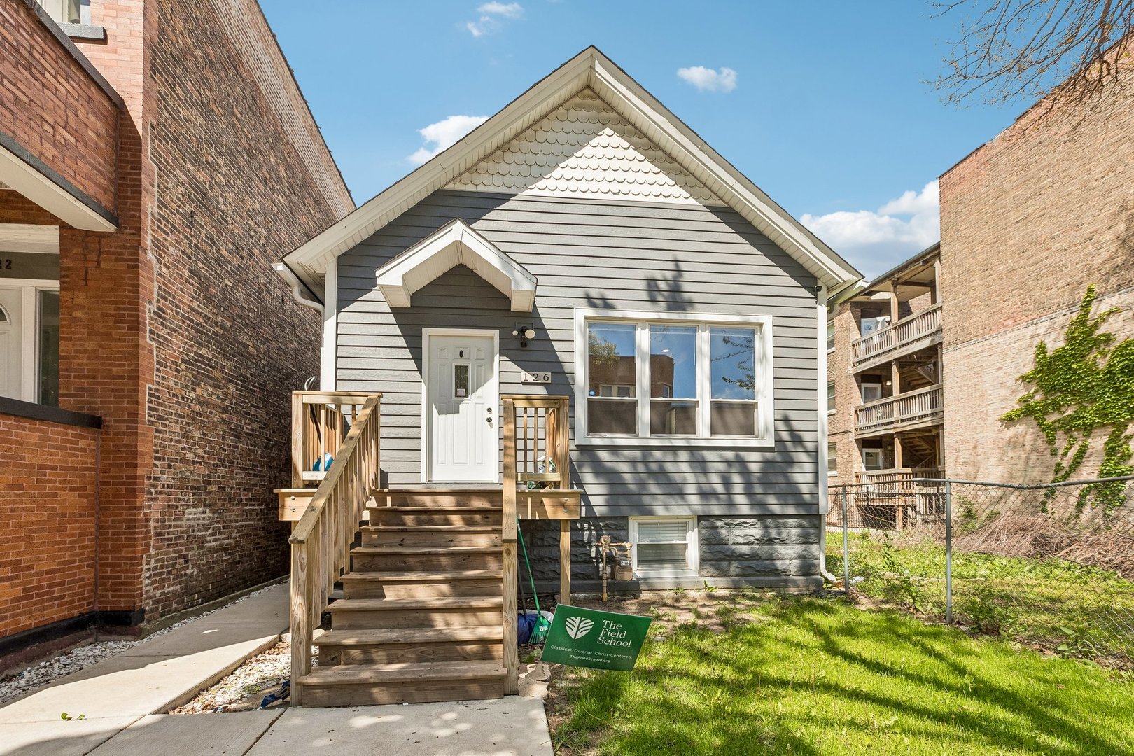 126 N Leamington Avenue
