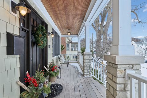 Tiny photo for 1521 Gregory Avenue, Wilmette, IL 60091 (MLS # 12565056)