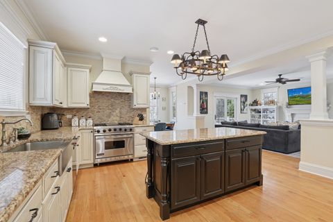 Tiny photo for 1521 Gregory Avenue, Wilmette, IL 60091 (MLS # 12565056)