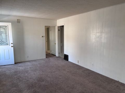 Tiny photo for 918 14th Avenue, Fulton, IL 61252 (MLS # 12562106)