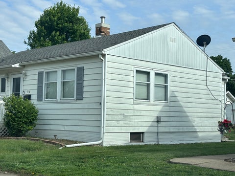 Photo of 918 14th Avenue, Fulton, IL 61252 (MLS # 12562106)