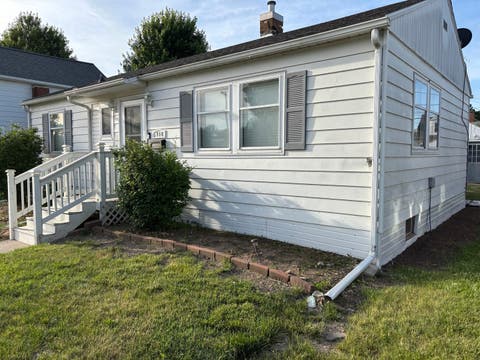 Tiny photo for 918 14th Avenue, Fulton, IL 61252 (MLS # 12562106)