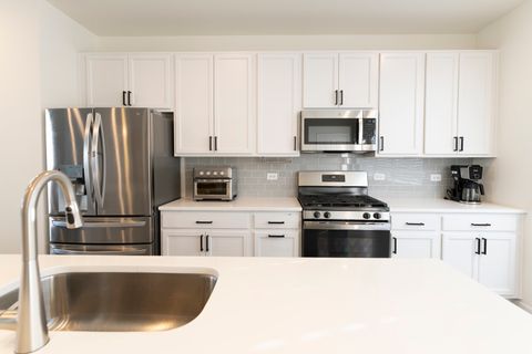 Tiny photo for 3316 Trillium Circle, Rolling Meadows, IL 60008 (MLS # 12461843)