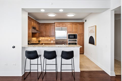 Tiny photo for 600 N Lake Shore Drive #4211, Chicago, IL 60611 (MLS # 12681108)