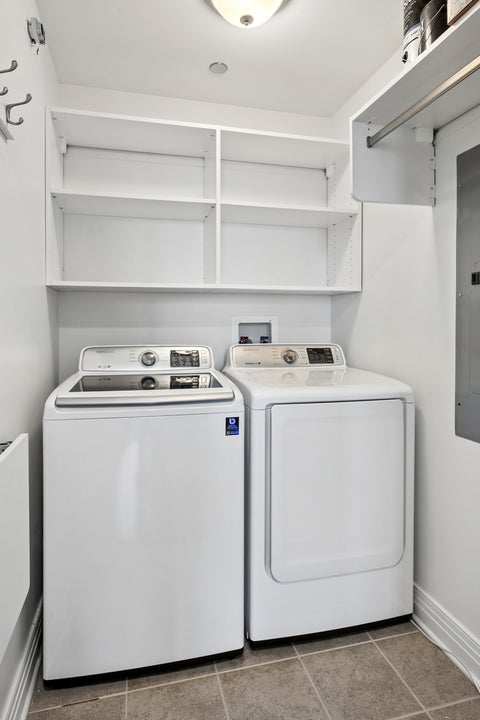Tiny photo for 600 N Lake Shore Drive #4211, Chicago, IL 60611 (MLS # 12681108)