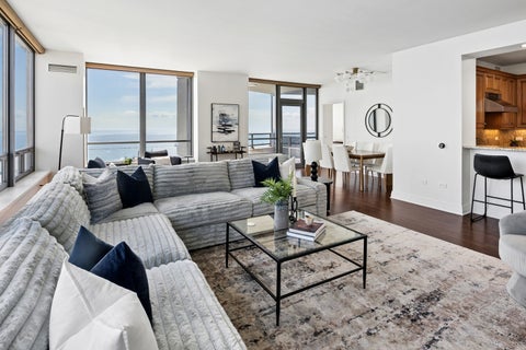Tiny photo for 600 N Lake Shore Drive #4211, Chicago, IL 60611 (MLS # 12681108)