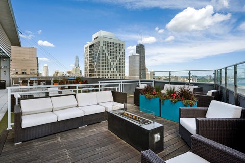 Tiny photo for 600 N Lake Shore Drive #4211, Chicago, IL 60611 (MLS # 12681108)