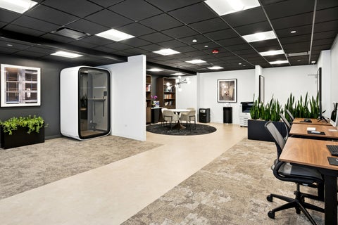 Tiny photo for 600 N Lake Shore Drive #4211, Chicago, IL 60611 (MLS # 12681108)
