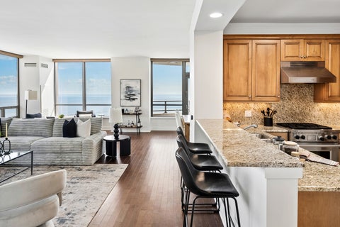 Tiny photo for 600 N Lake Shore Drive #4211, Chicago, IL 60611 (MLS # 12681108)