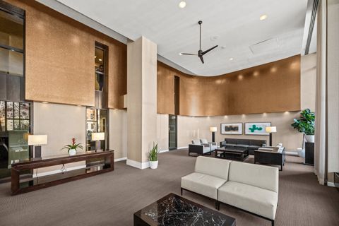 Tiny photo for 3930 N Pine Grove Avenue #1109, Chicago, IL 60613 (MLS # 12530311)