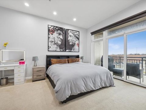 Tiny photo for 1000 Village Center Drive #405, Burr Ridge, IL 60527 (MLS # 12580668)