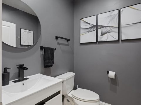 Tiny photo for 1000 Village Center Drive #405, Burr Ridge, IL 60527 (MLS # 12580668)