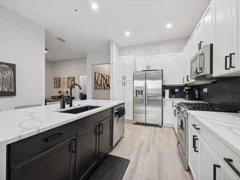 Tiny photo for 1000 Village Center Drive #405, Burr Ridge, IL 60527 (MLS # 12580668)