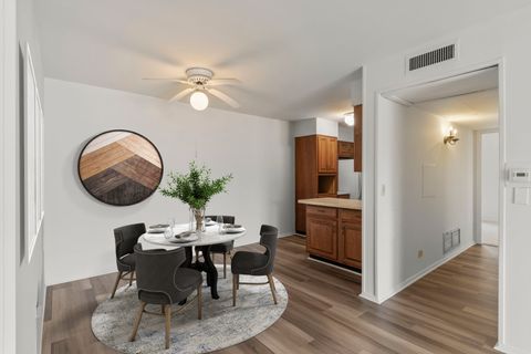 Tiny photo for 700 Wellington Avenue #110, Elk Grove Village, IL 60007 (MLS # 12483650)