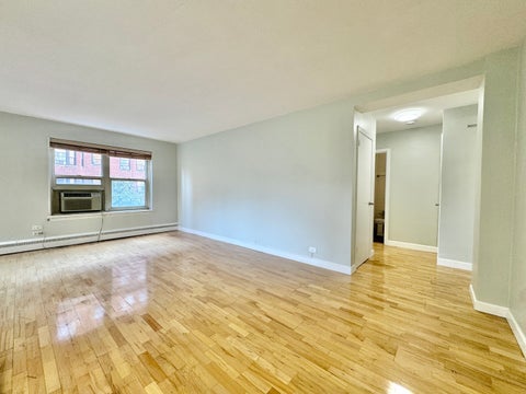 Tiny photo for 4920 N Marine Drive #S208, Chicago, IL 60640 (MLS # 12755593)