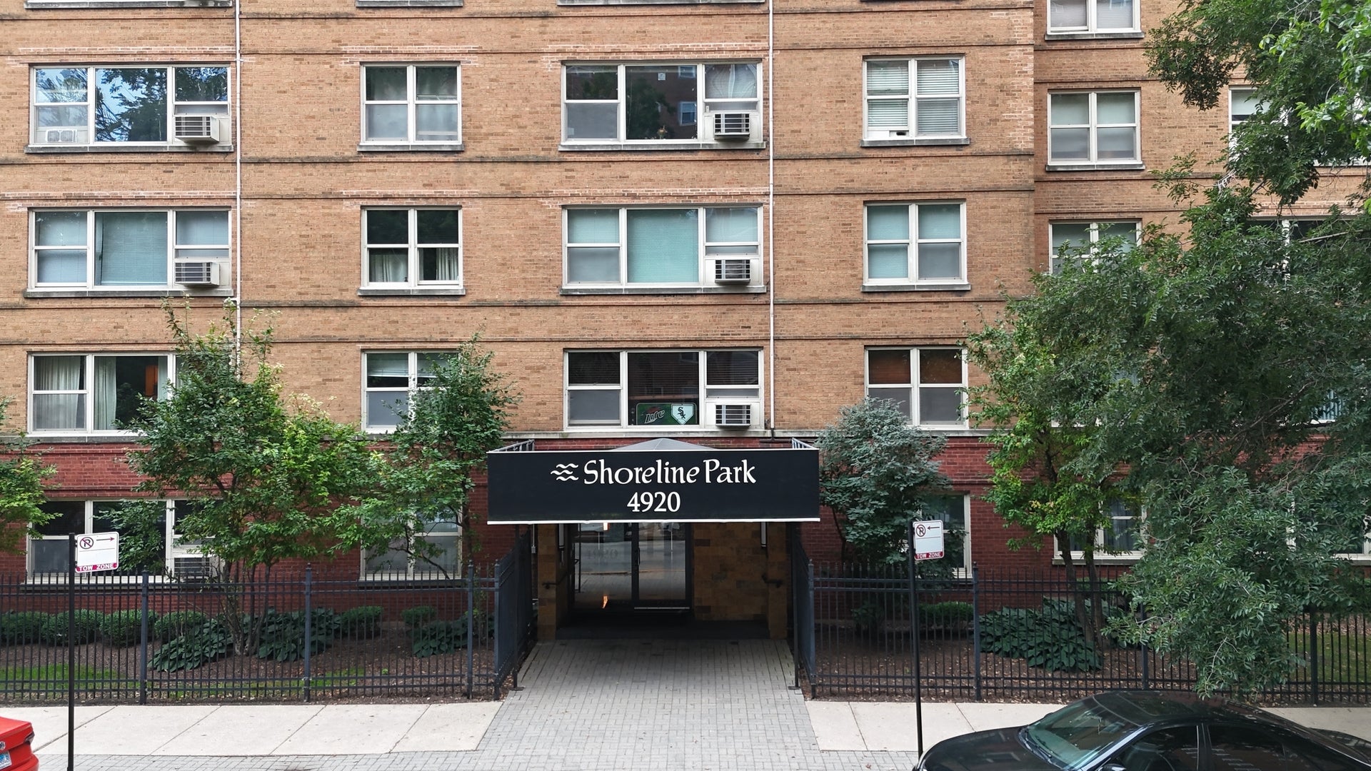 4920 N Marine Drive S208