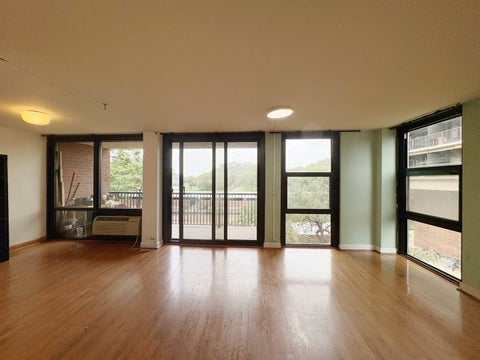 Tiny photo for 3021 S Michigan Avenue #306, Chicago, IL 60616 (MLS # 12722045)