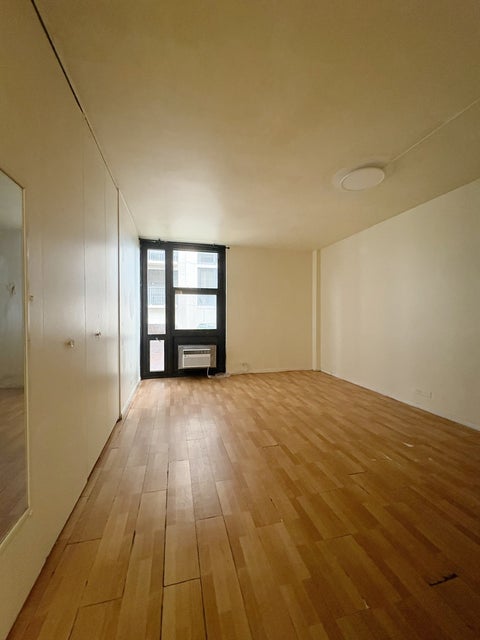 Tiny photo for 3021 S Michigan Avenue #306, Chicago, IL 60616 (MLS # 12722045)