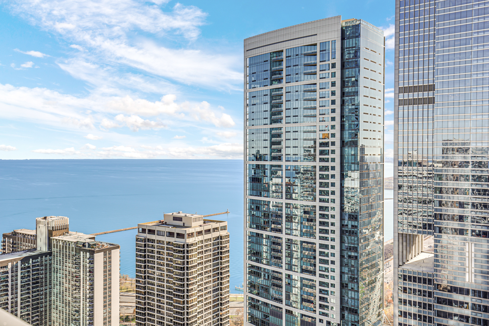 225 N Columbus Drive 5311