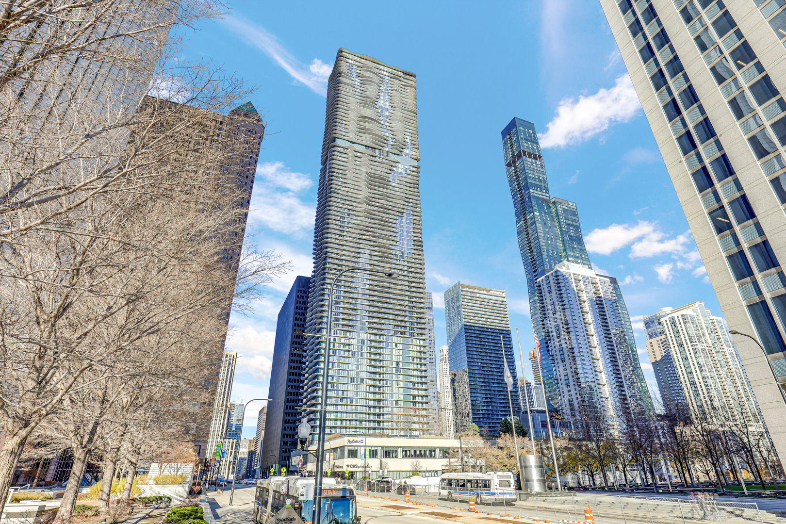 225 N Columbus Drive 5311