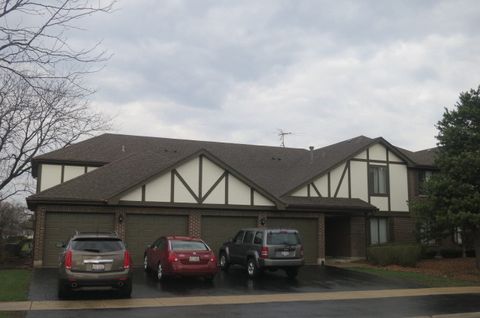 A home in TINLEY PARK