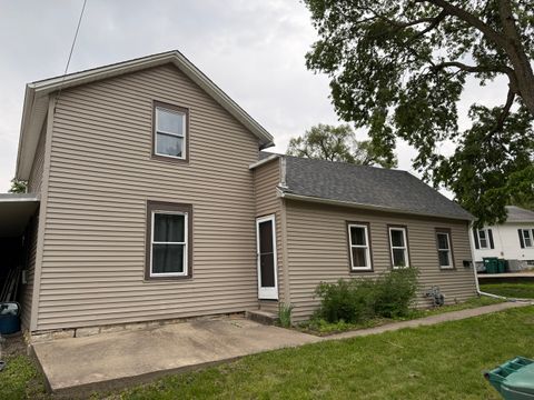 Tiny photo for 119 S Washington Street, Wilmington, IL 60481 (MLS # 12377720)