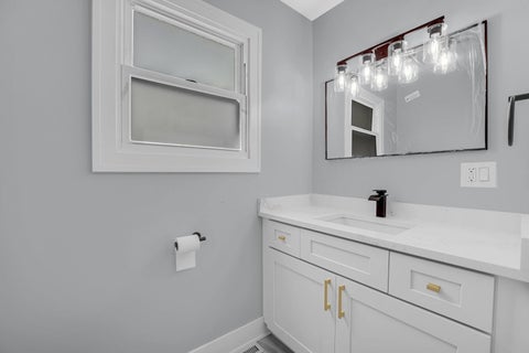 Tiny photo for 6409 W 85th Place, Burbank, IL 60459 (MLS # 12734289)