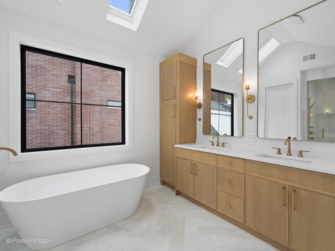Tiny photo for 2714 N Magnolia Avenue, Chicago, IL 60614 (MLS # 12687037)
