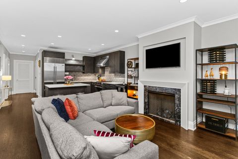 Tiny photo for 647 W Melrose Street #5, Chicago, IL 60657 (MLS # 12480664)