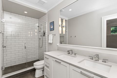 Tiny photo for 647 W Melrose Street #5, Chicago, IL 60657 (MLS # 12480664)