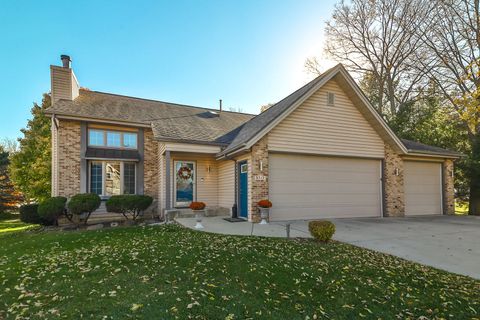 Photo of 6517 Smallridge Road, Rockford, IL 61108 (MLS # 12511452)